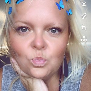 Meet your Posher, Trina